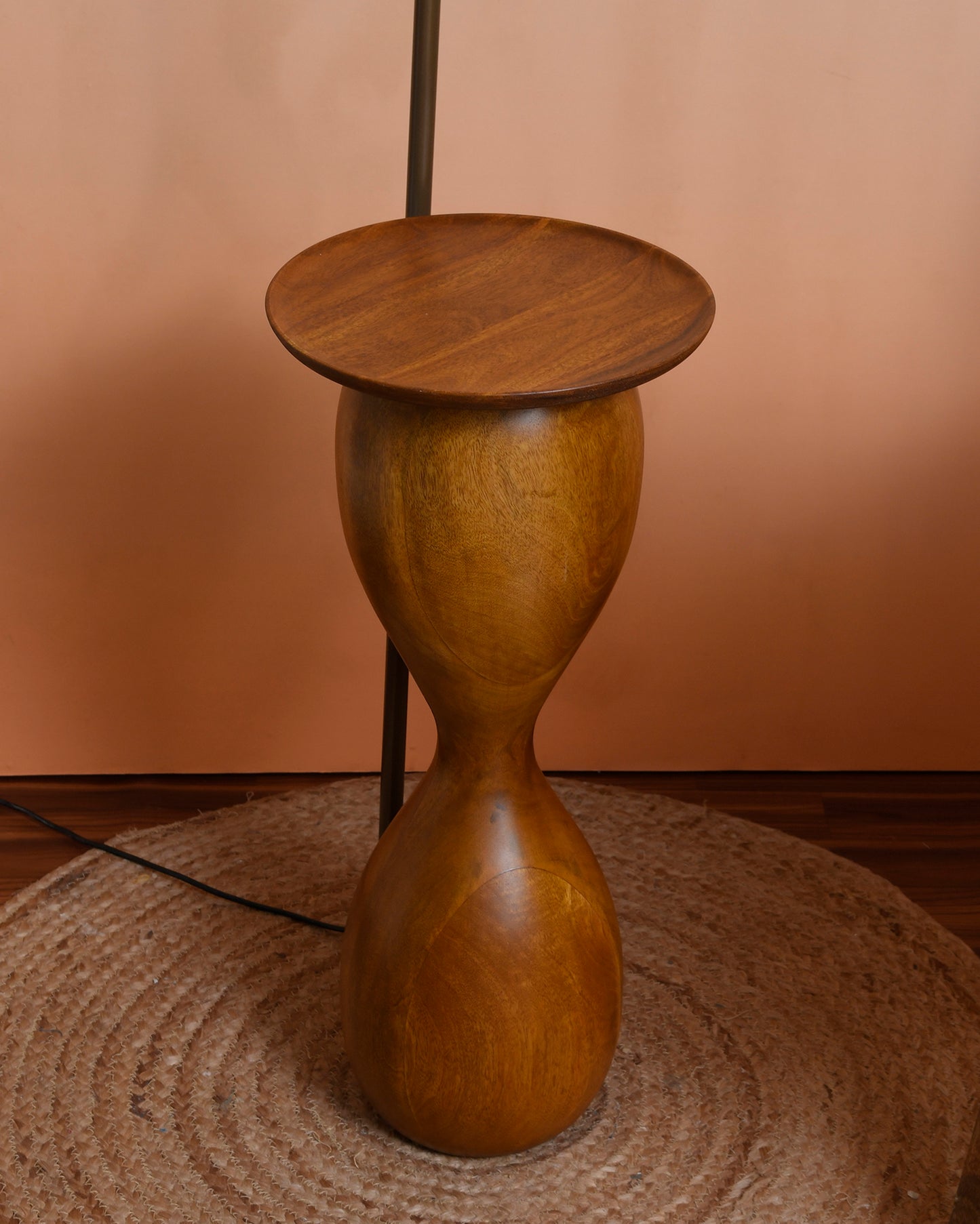 NOBLE FLOOR LAMP & TABLE